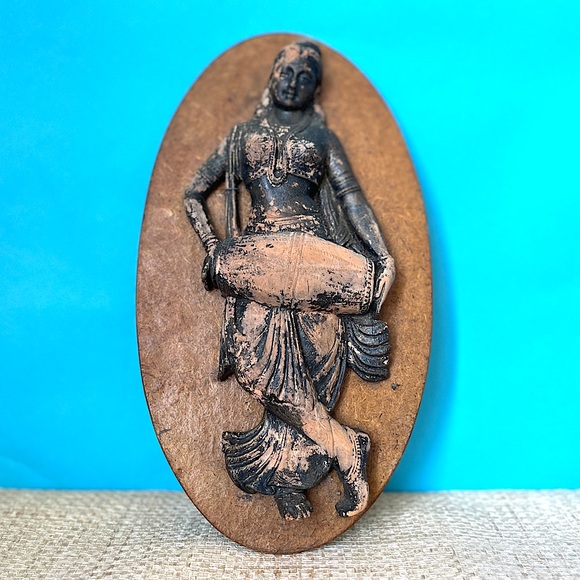 Vintage Art Vintage Indian Wall Plaque Mid Century Carving Clay Sculpture Musician Figure